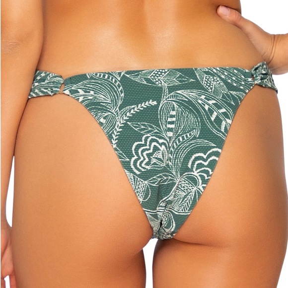 BRAND NEW B. SWIM BIKINI BOTTOMS - Picture 2 of 7